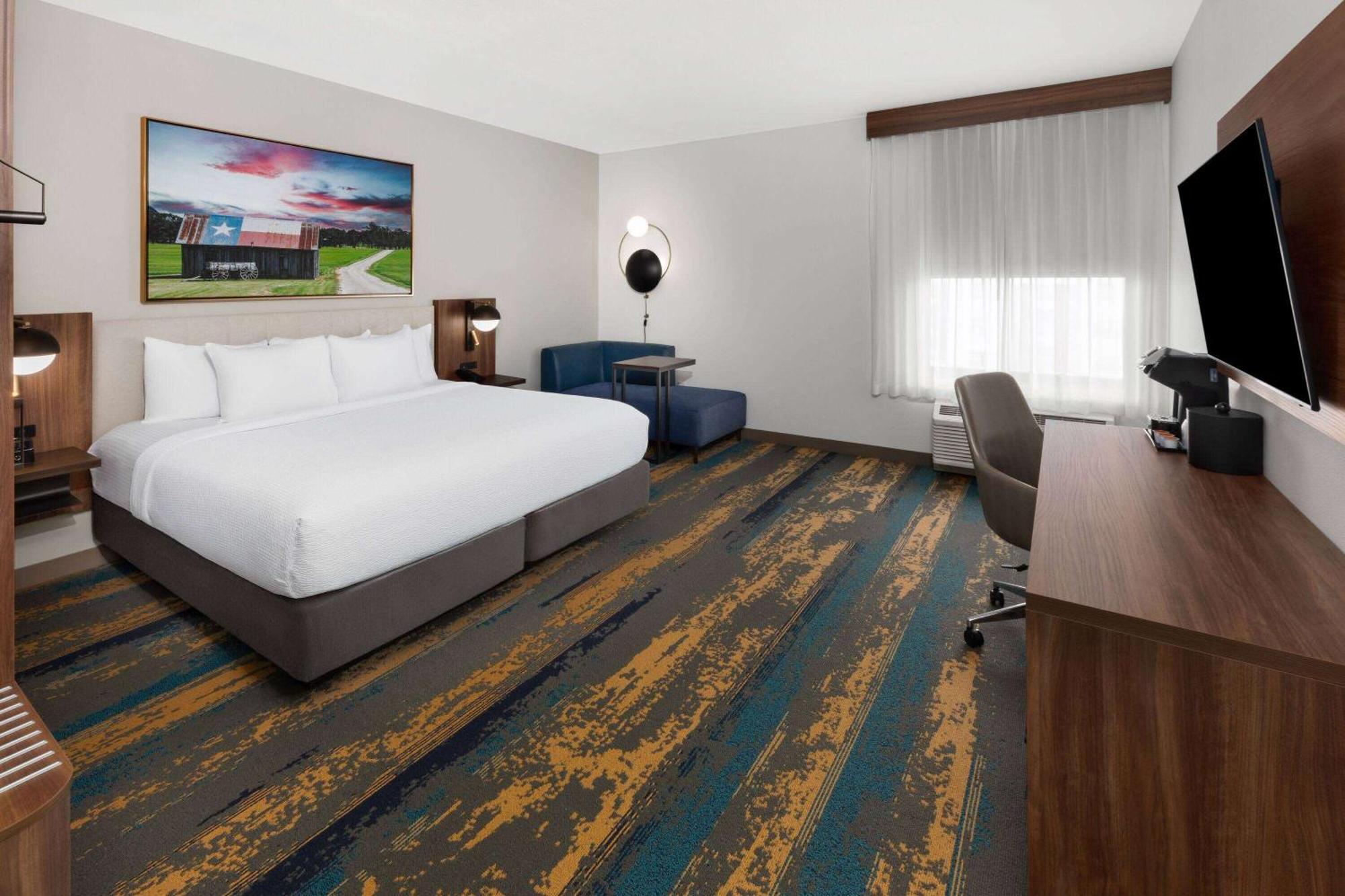 La Quinta Inn & Suites By Wyndham San Antonio At The Rim Εξωτερικό φωτογραφία
